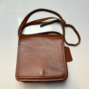 By Otis‎ leather flap crossbody bag